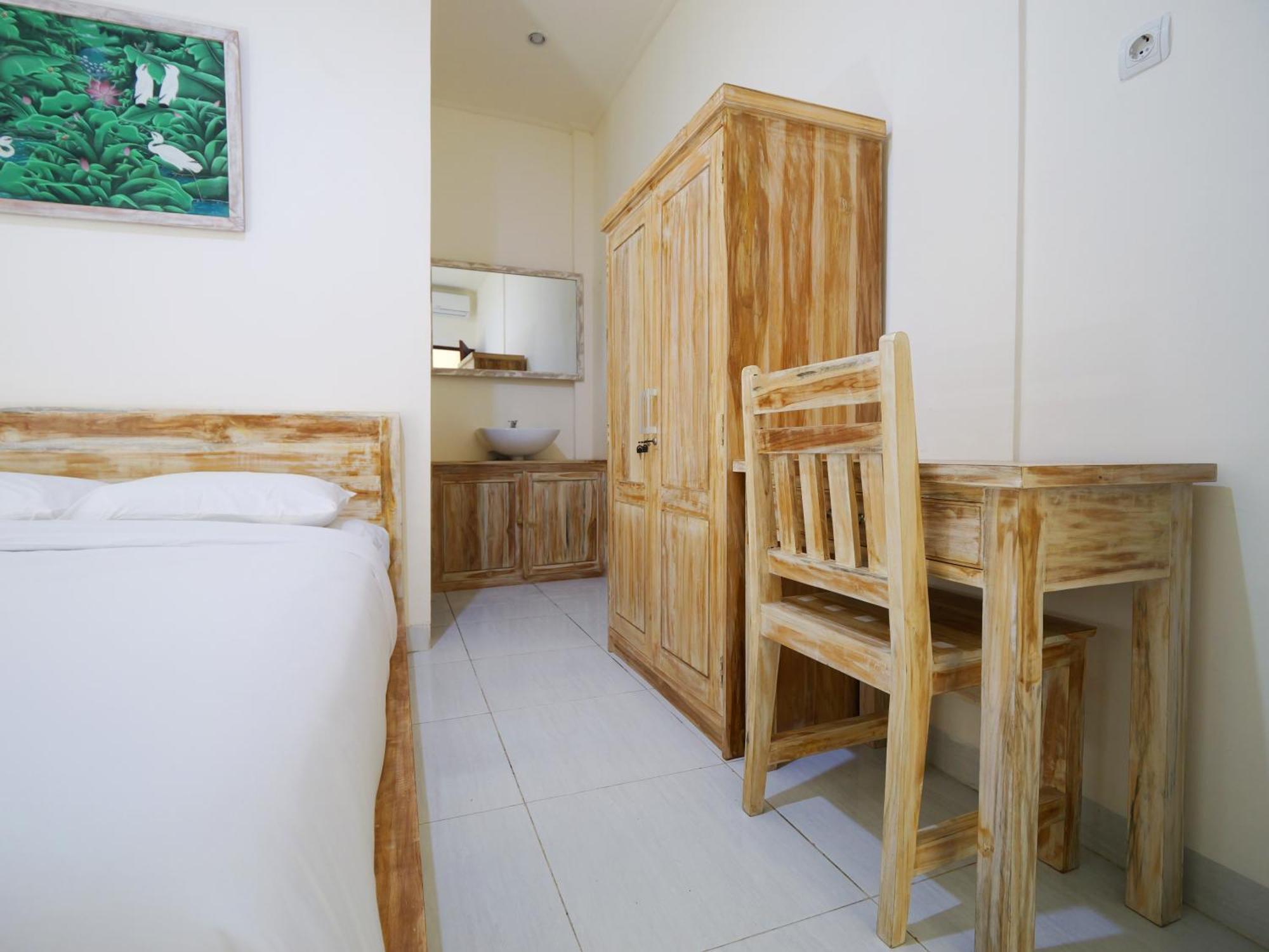 Ken Ken Guest House Seminyak  Ngoại thất bức ảnh