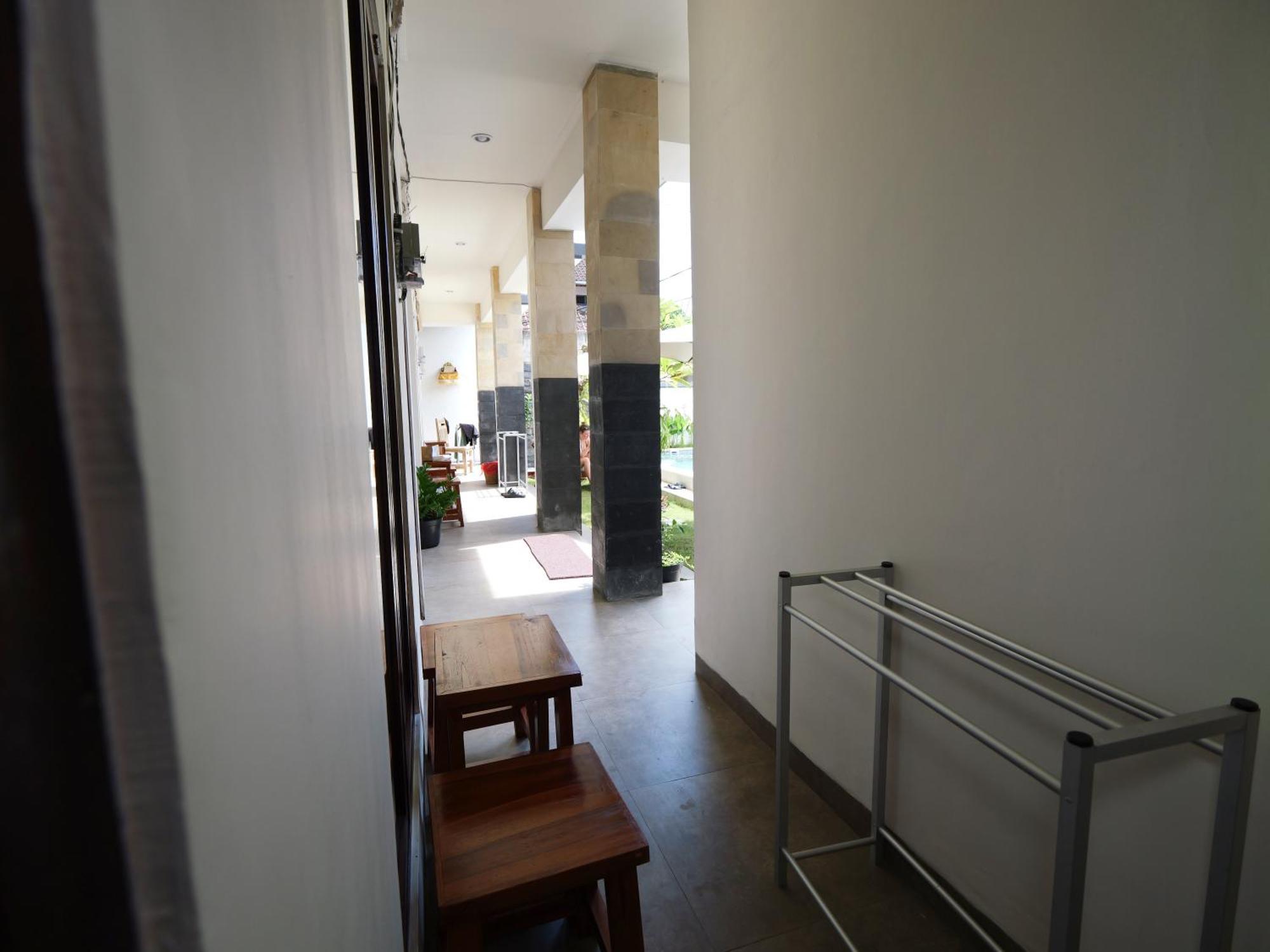 Ken Ken Guest House Seminyak  Ngoại thất bức ảnh