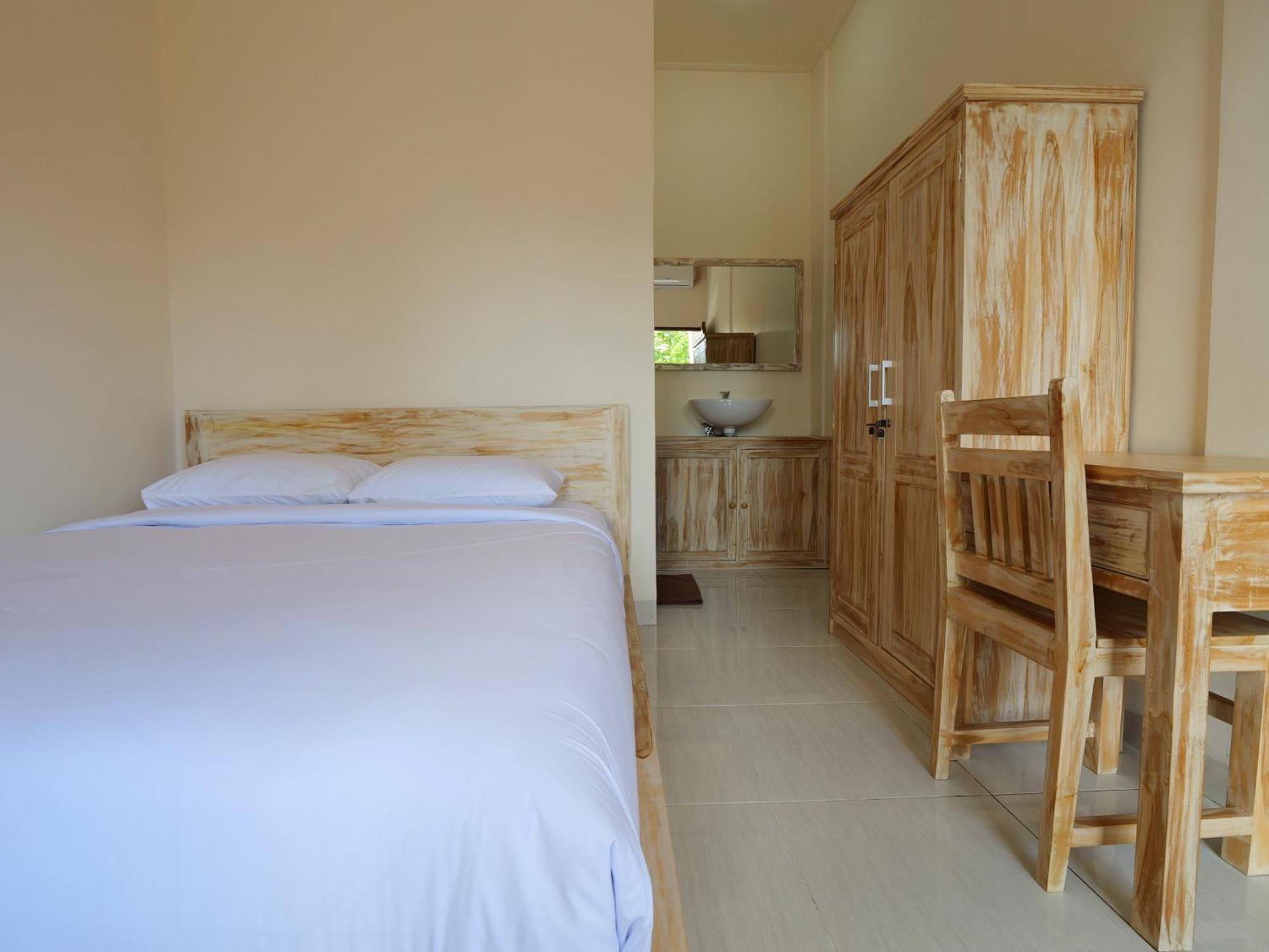 Ken Ken Guest House Seminyak  Ngoại thất bức ảnh